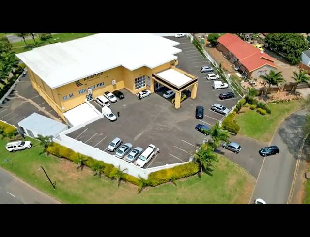 2,200M² BUILDING FOR SALE IN EVEREST HEIGHTS